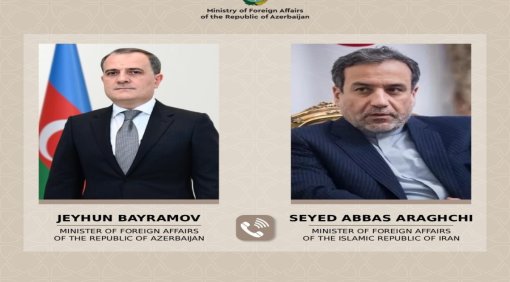 Azərbaycan və İran XİN rəhbərləri regionda təhlükəsizlik məsələlərini müzakirə edib