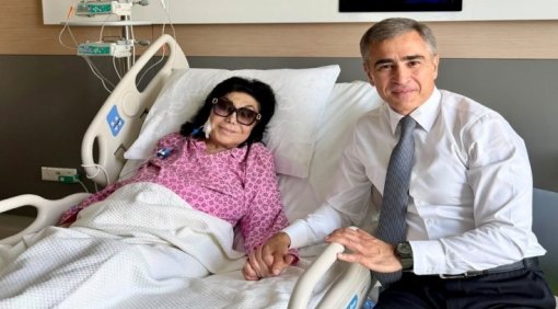 Xəstəxanaya yerləşdirilən Flora Kərimovanın müalicəsini Mehriban Əliyeva nəzarətə götürdü