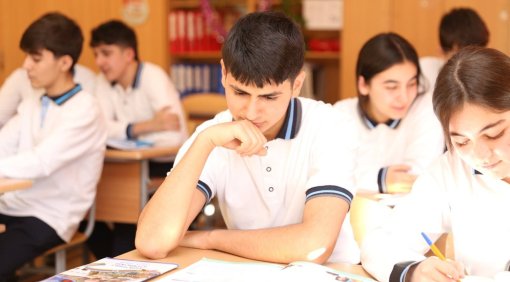 Azərbaycanda məktəblilər daha bunu edə bilməyəcək &ndash; RƏSMİ