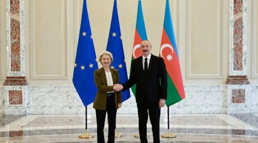 İlham Əliyev və Ursula Fon der Lyayen mətbuata bəyanatlarla çıxış edirlər