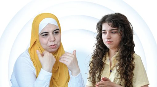 Ana qızı ilə eyni ildə ali məktəbi bitirdi: 20 il sonra gerçəkləşən arzu - FOTO
