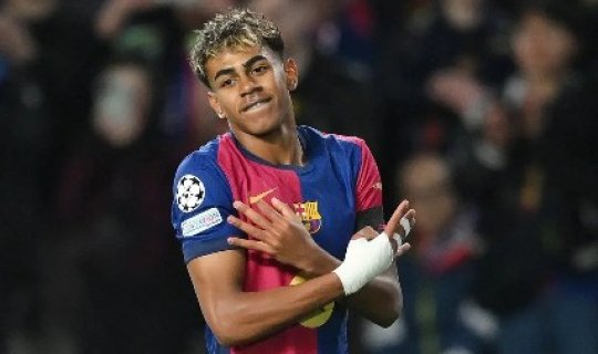 Yamal İspaniya çempionatının ən yaxşı futbolçusu seçildi