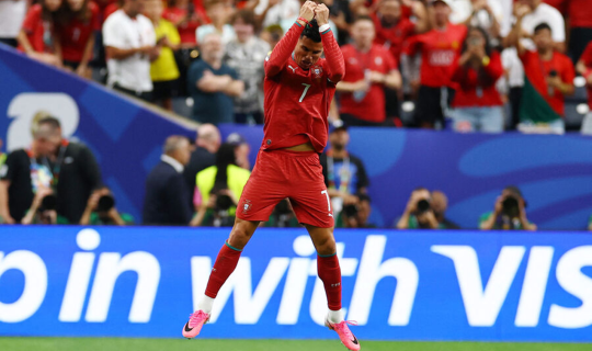Ronaldo &ldquo;Ginnesin Rekordlar Kitabı&rdquo;na düşdü
