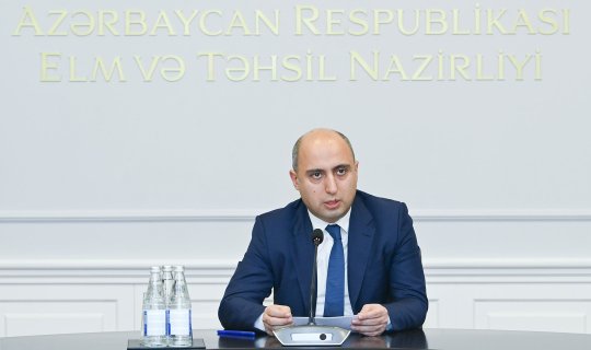 &ldquo;Fikirlərimi təhrif ediblər&rdquo; - Nazir pullu təhsillə bağlı nə deyib?