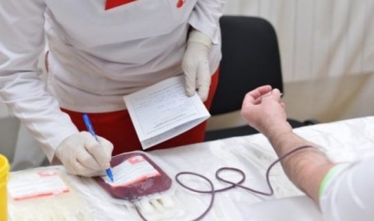 Aşura günü 1200 litrdən çox qan yığıldı
