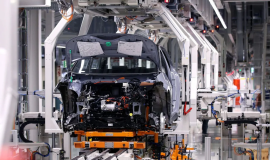 Alman avtomobil sənayesi Çinə görə ixtisarlara başladı