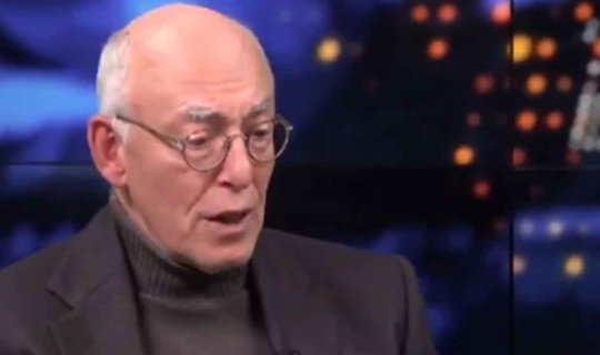 Keçmiş diplomat: &ldquo;Yunanıstan Türkiyənin tələblərinə boyun əyməli olacaq&rdquo;