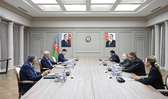 Əli Əsədov BMT Baş katibinin xüsusi elçisi ilə görüşdü