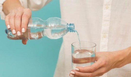 Mineral su təzyiq xəstələrinə necə təsir edir?