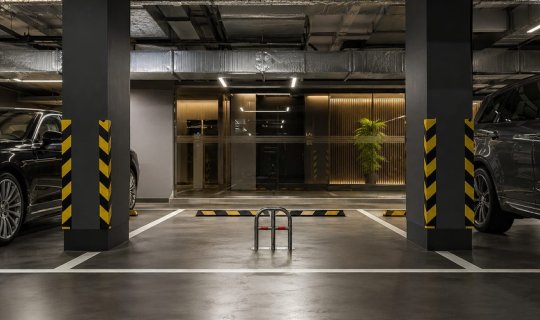 Rekord qiymət &ndash; bir parkinq yeri 958 min manata satışa çıxarıldı