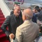 Həm Prezident, həm də Baş nazir onun üçün aeroporta getdi