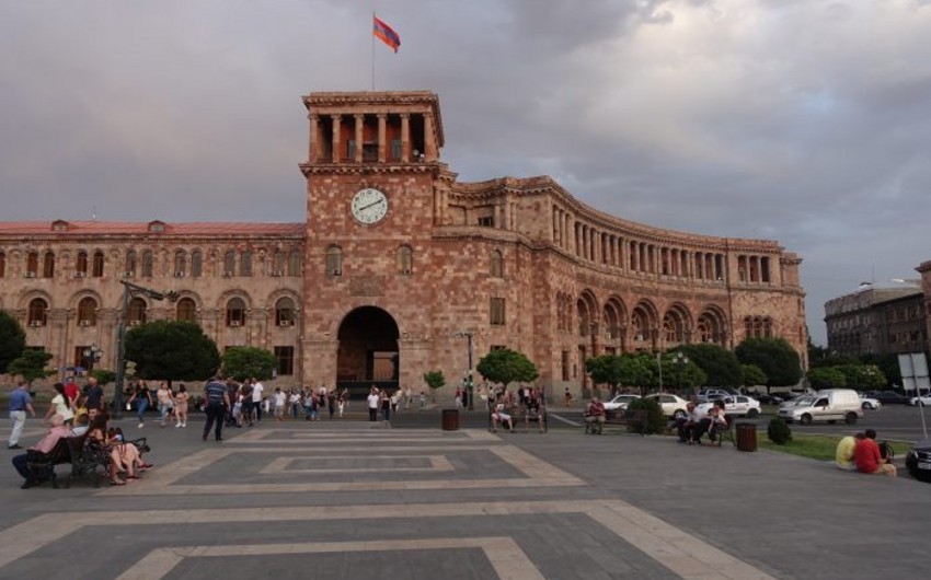 Ermənistan xarici borc tələsinə düşüb