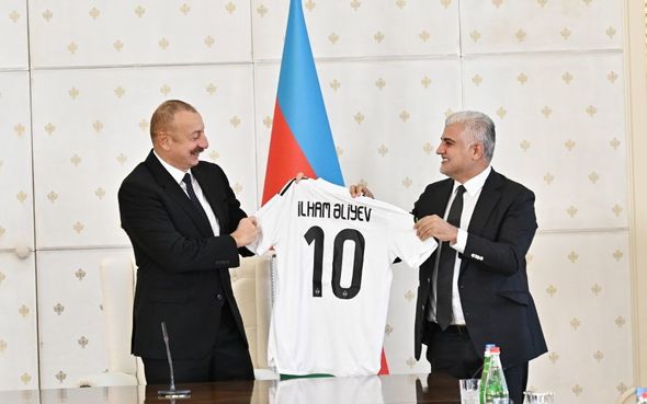 İlham Əliyev “Qarabağ” futbol klubunun üzvlərini qəbul etdi - FOTOLAR