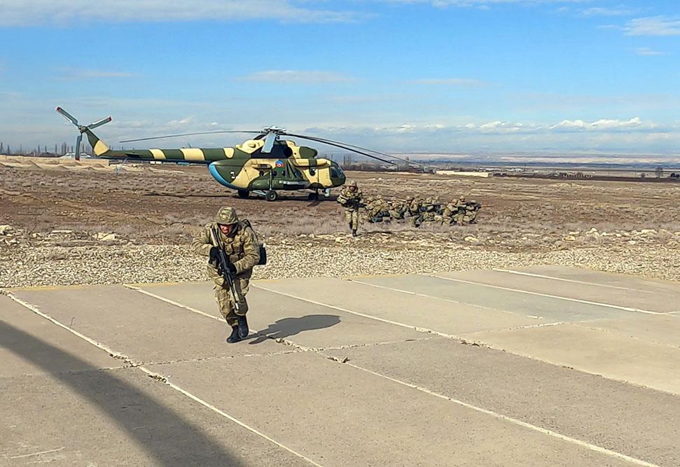 MN: "Azərbaycan Ordusunun komandolarının hazırlığına xüsusi diqqət yetirilir" - FOTO/VİDEO