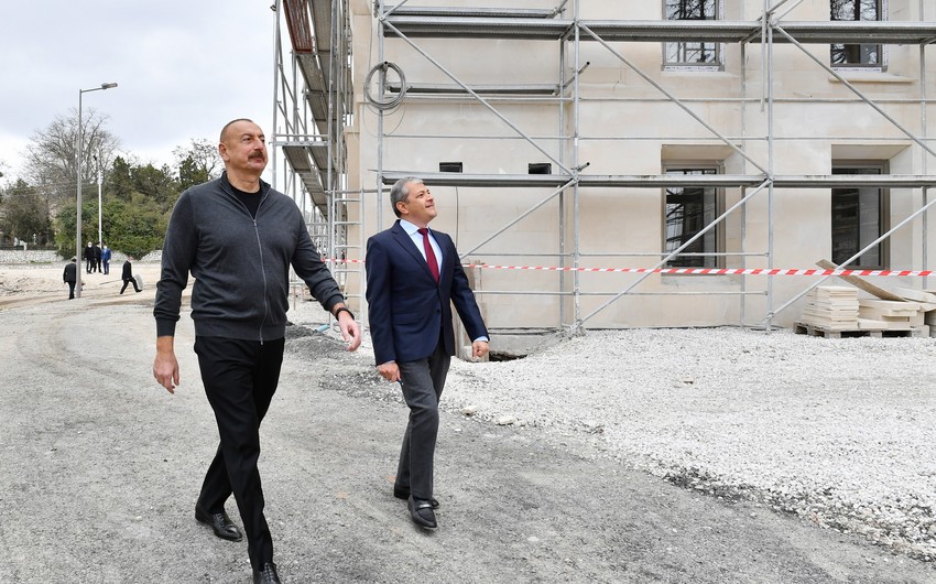Prezident Şuşada inzibati binanın əsaslı təmiri ilə tanış oldu - FOTO