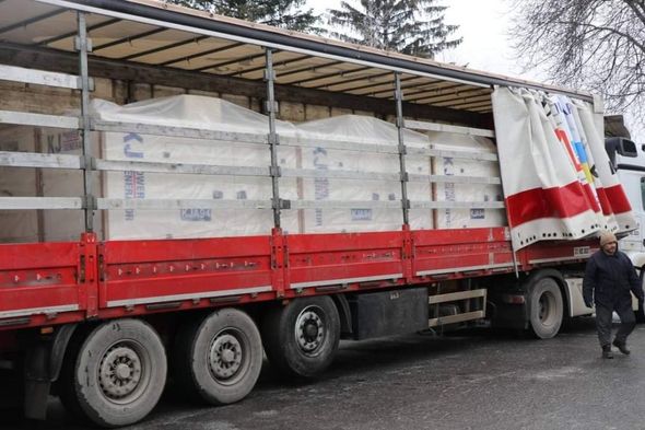 Azərbaycanın göndərdiyi humanitar yardımın ikinci hissəsi Ukraynaya çatdırılıb - FOTO