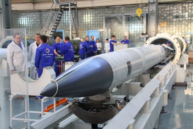 Rusiyada “S-300” və “S-400” raketlərinin hazırlandığı zavod yanıb