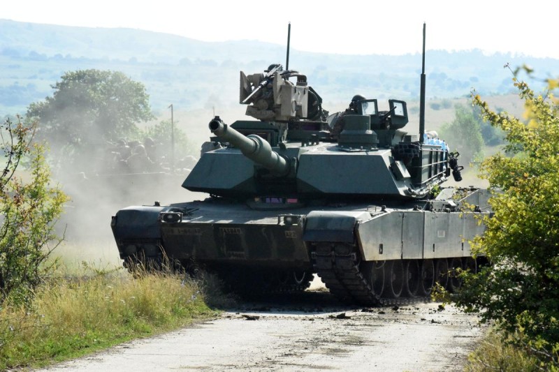 Ukrayna tanklarını cəbhədən geri çəkir: Nə baş verir... 