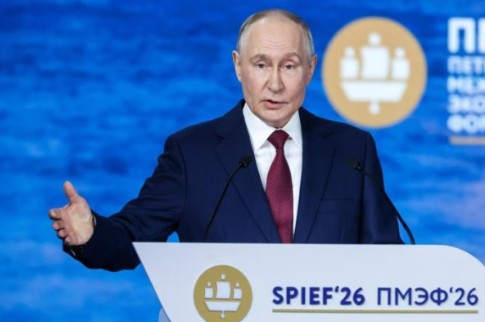 Putin: Rusiya İrana heç bir silah tədarük etməyib