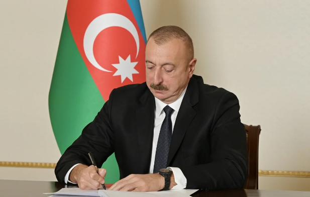 Prezident Ramiz Fətəliyevlə bağlı Sərəncam imzaladı