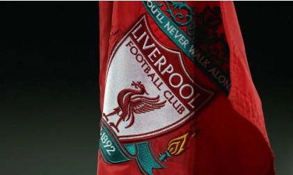 "Liverpul"un keçmiş hücumçusu karyerasını başa vur