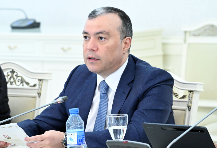 Nazir büdcədə neftin qiymətinin dəyişib-dəyişməyəc