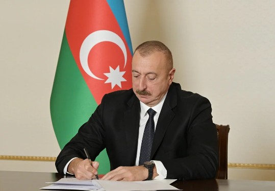 Eldar Əzizovun tabeliyində Heydər Məscidi İdarəsi 