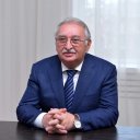 Rektora ağır itki üz verdi