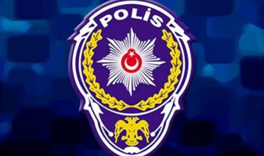 17 polis saxlanıldı