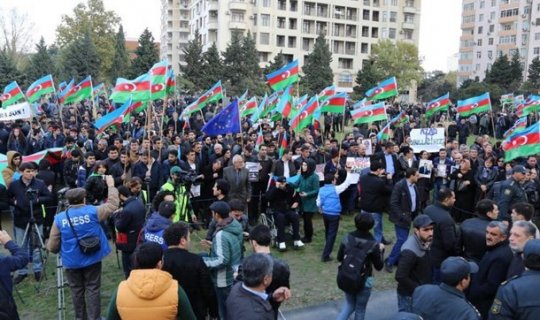 Milli Şuranın mitinqi başa çatdı