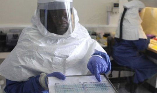 Ebola analizlərinin aparıldığı maşın qaçırıldı