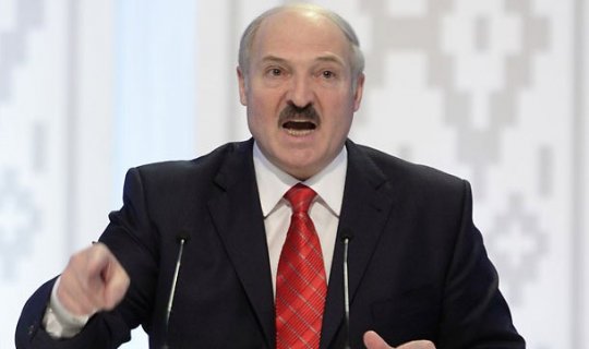 Lukaşenko Putinə: 