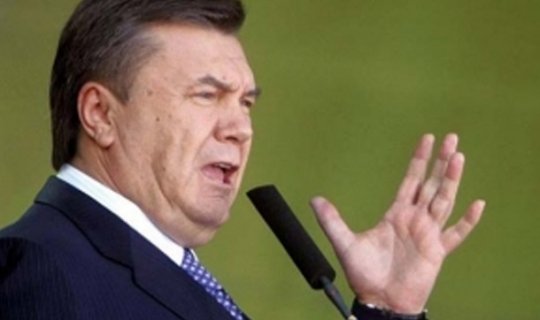 İnterpol Yanukoviçi axtarışa vermədi