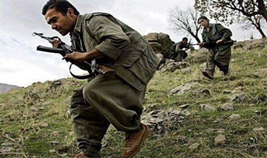 PKK yaraqlıları Türkiyədə polis məntəqəsinə basqın etdi