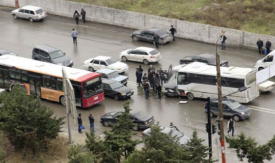 Bakıda yol qəzaları ən çox nə vaxt və harada baş verir?