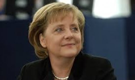 Merkel Rusiyanı enerji danışıqlarına çağırdı