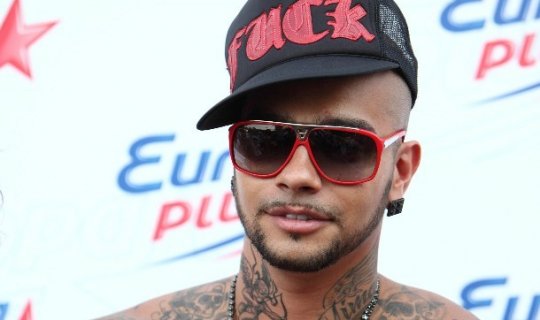 Timati Rusiya bayrağına görə həbs olundu