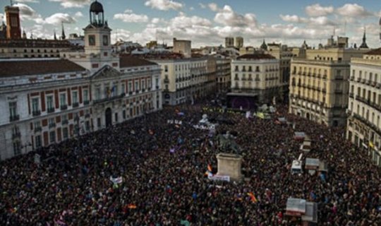 İspaniya qarışdı: 100 min etirazçı