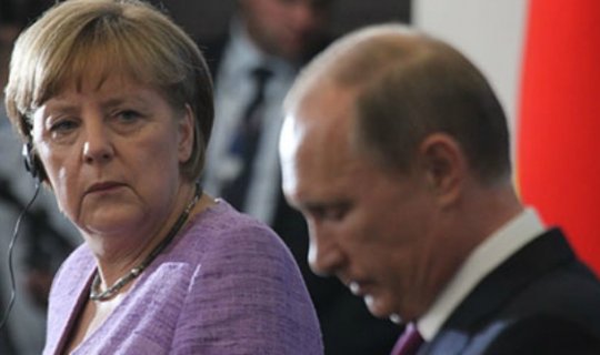 Merkel Putinə səsləndi