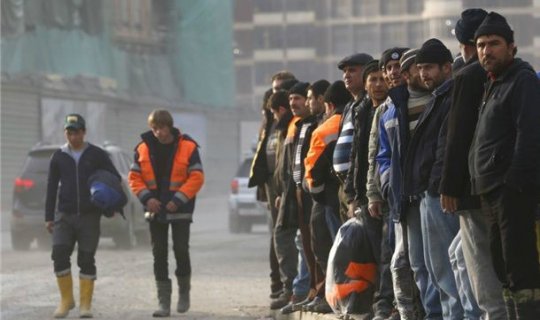 19 sahibkarın obyektində əcnəbilər qanunsuz işlədilirmiş