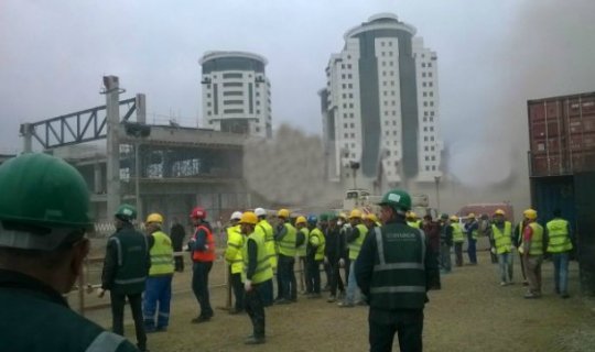 Bakıda məşhur otel yanır