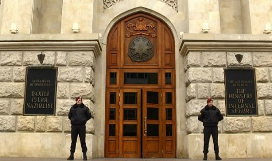 Bakıda iki polis zabiti işdən çıxarılıb