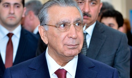 Ramiz Mehdiyev AMEA-nın toplantısında