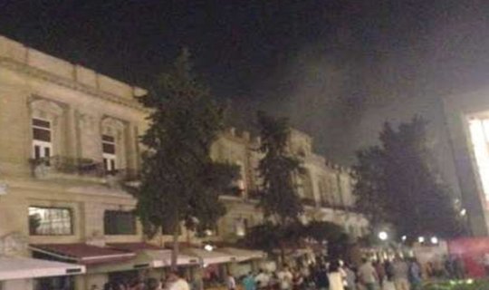Bakının mərkəzində yanğın