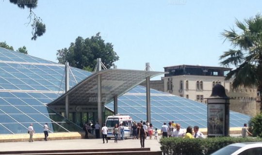 Bakı metrosunda həyəcanlı anlar