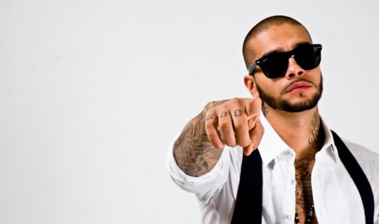 Timati Bakıya gələcək