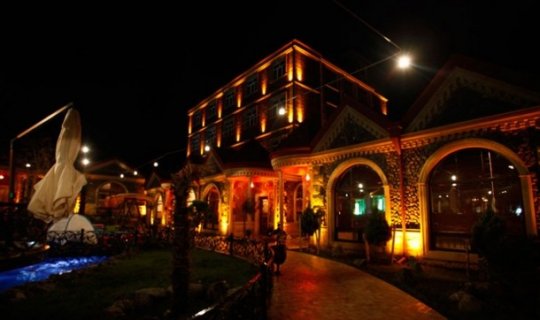 Bakıda məşhur hotel yandı