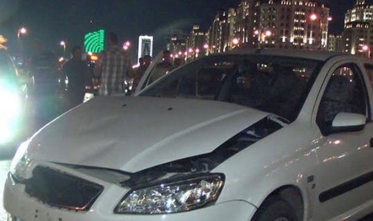Bakıda vurulan piyadanın yaxınları qəza törədən maşını əziblər