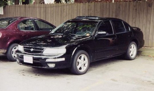 Bakıda 1400 dollara satılan Nissan-a alıcı tapılmır