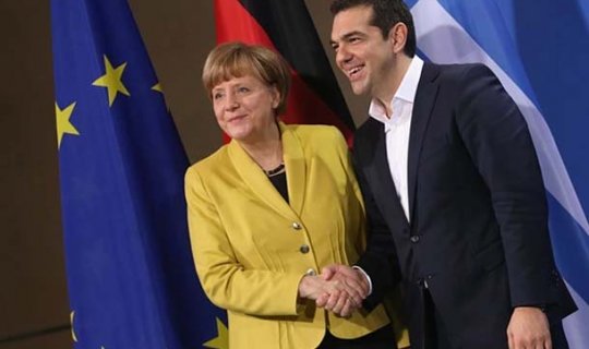 Merkel və Tsipras telefonla danışıblar